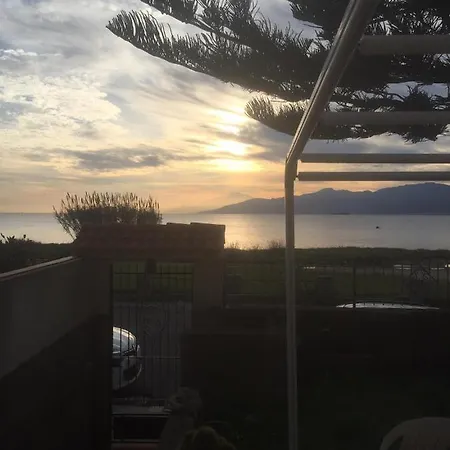 Dormirereggiocalabria Frühstückspension 3*