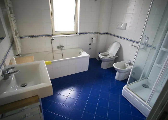 Dormirereggiocalabria 住宿加早餐酒店 雷焦卡拉布里亚