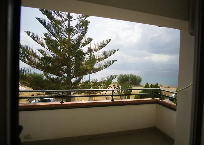 Dormirereggiocalabria 3*